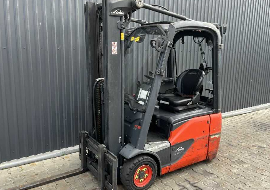 Linde E16C-02 - Carretilla elevadora eléctrica: foto 1 Linde E16C-02 - Carretilla elevadora eléctrica: foto 1