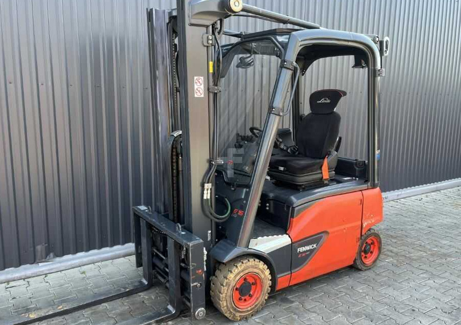 Linde E16P-02 - Carretilla elevadora eléctrica: foto 1 Linde E16P-02 - Carretilla elevadora eléctrica: foto 1