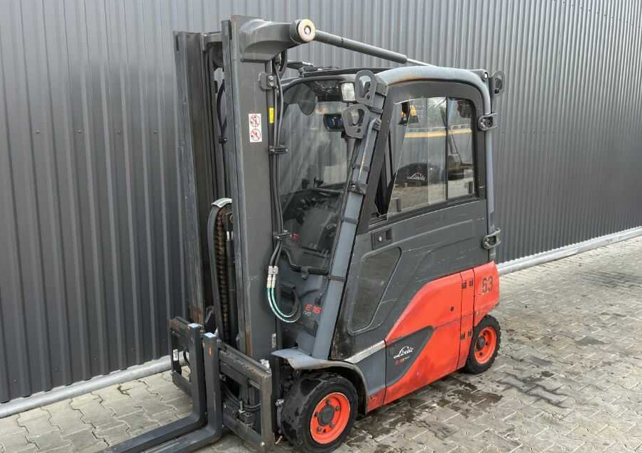 Linde E16P-02 - Carretilla elevadora eléctrica: foto 1 Linde E16P-02 - Carretilla elevadora eléctrica: foto 1