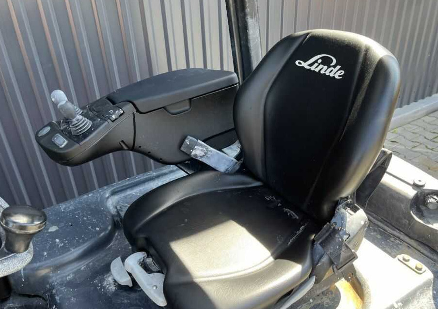 Carretilla elevadora eléctrica Linde E20L-02: foto 7