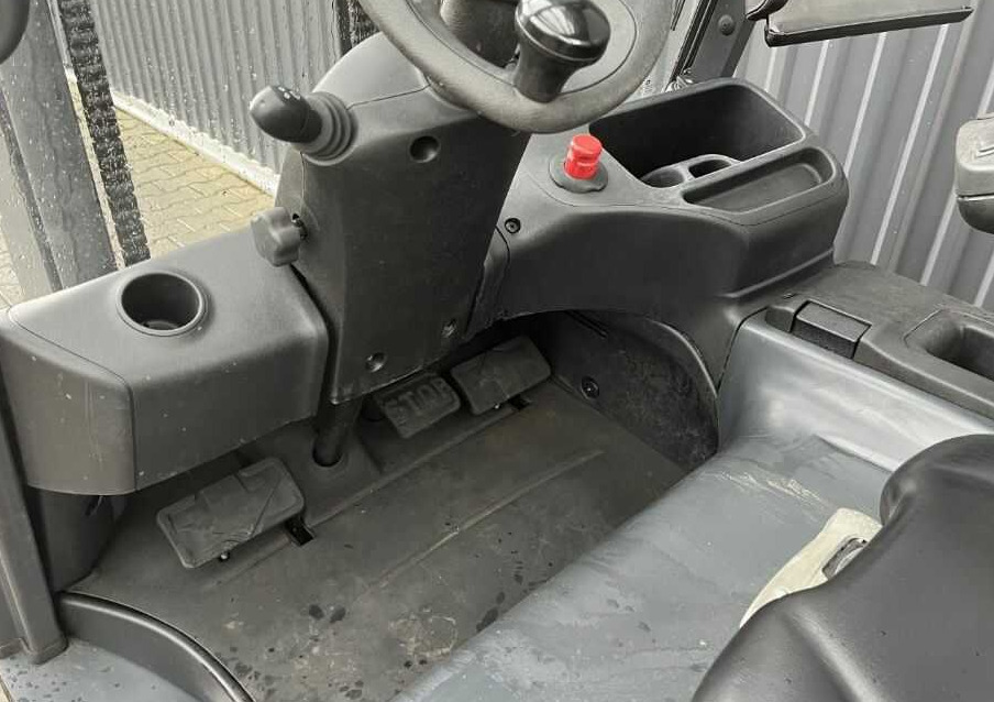Carretilla elevadora eléctrica Linde E30L-01: foto 10