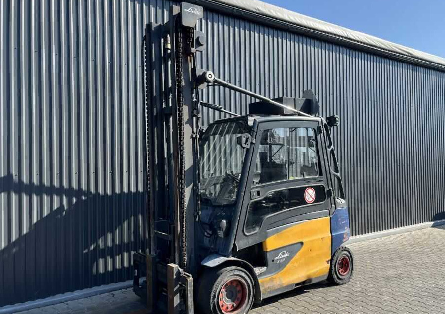 Linde E50HL-01/600 - Carretilla elevadora eléctrica: foto 1 Linde E50HL-01/600 - Carretilla elevadora eléctrica: foto 1