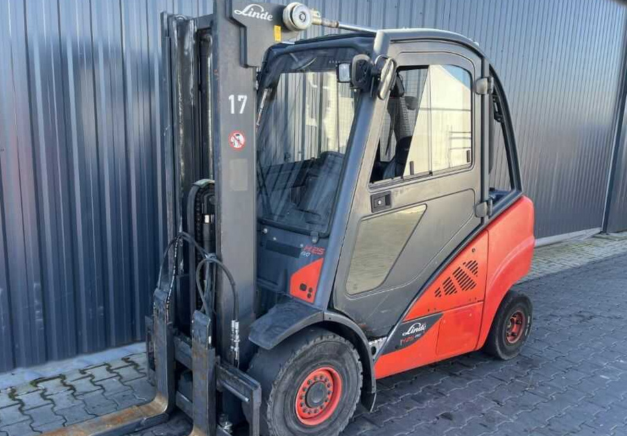 Linde H25D-02/600 - Carretilla elevadora diésel: foto 1 Linde H25D-02/600 - Carretilla elevadora diésel: foto 1
