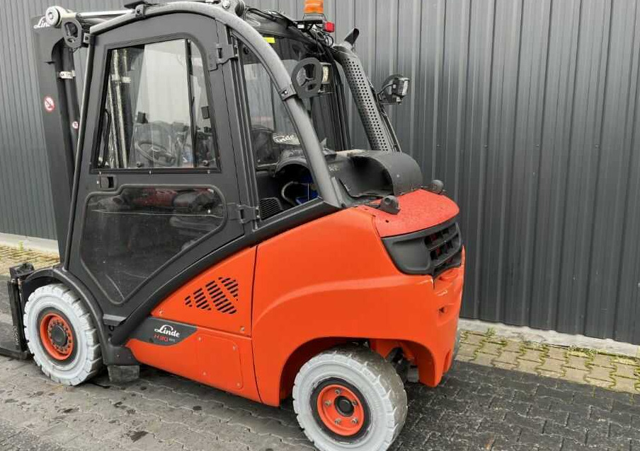 Linde H30T-02 - Carretilla elevadora de gas: foto 3 Linde H30T-02 - Carretilla elevadora de gas: foto 3