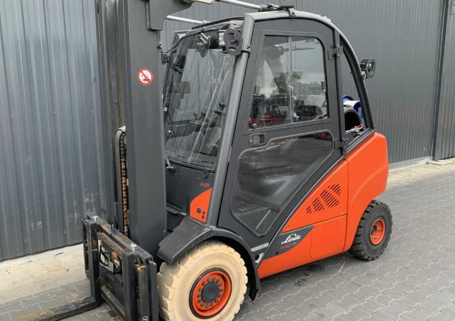 Linde H30T-02 - Carretilla elevadora de gas: foto 4 Linde H30T-02 - Carretilla elevadora de gas: foto 4