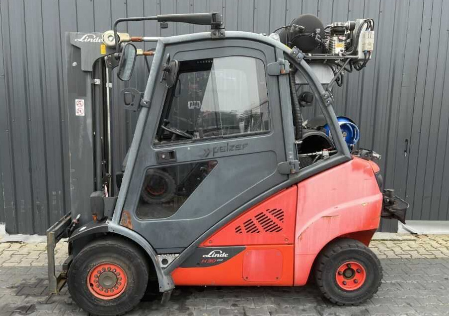Linde H30T-02 - Carretilla elevadora de gas: foto 2 Linde H30T-02 - Carretilla elevadora de gas: foto 2