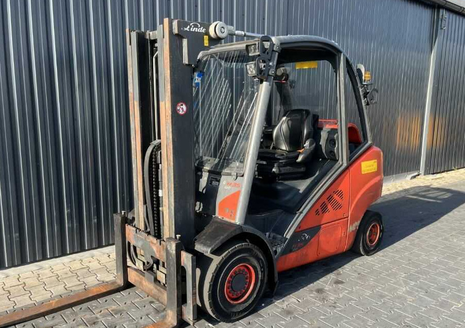 Linde H35T-02 - Carretilla elevadora de gas: foto 1 Linde H35T-02 - Carretilla elevadora de gas: foto 1