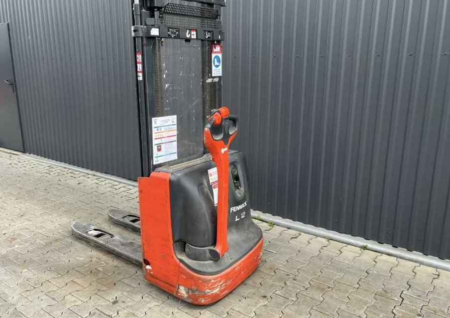 Linde L12 - Apilador: foto 3 Linde L12 - Apilador: foto 3