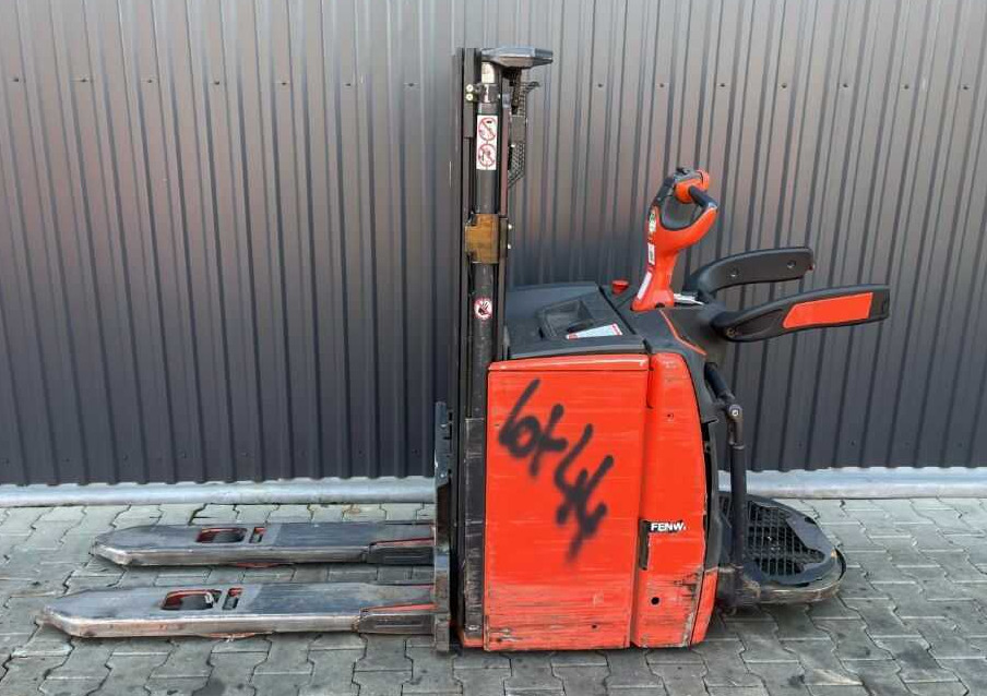 Linde L14lAP - Apilador: foto 2 Linde L14lAP - Apilador: foto 2
