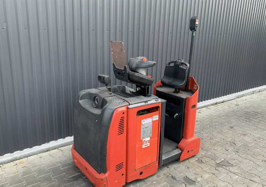 Linde P30C - Remolcadora: foto 1 Linde P30C - Remolcadora: foto 1