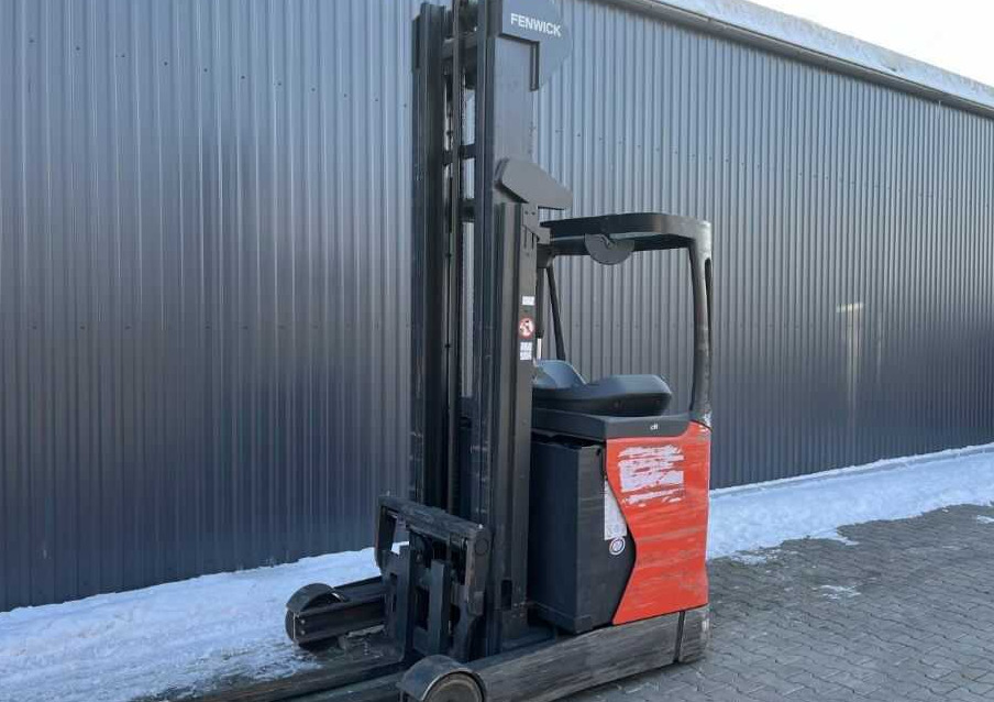 Linde R14 - Retráctil: foto 1 Linde R14 - Retráctil: foto 1