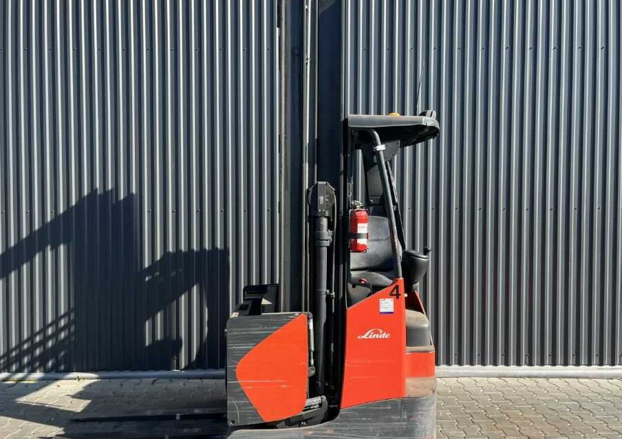 Linde R14X - Retráctil: foto 2 Linde R14X - Retráctil: foto 2