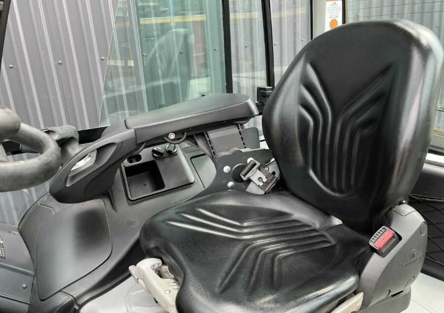 Still RX60-45 - Carretilla elevadora eléctrica: foto 3 Still RX60-45 - Carretilla elevadora eléctrica: foto 3