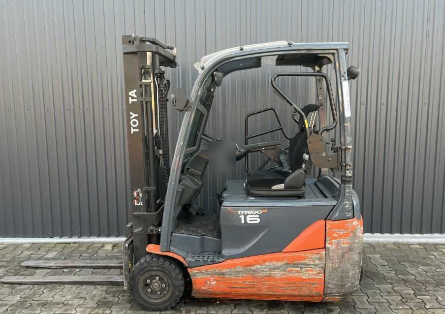 Toyota 8FBE16T - Carretilla elevadora eléctrica: foto 2 Toyota 8FBE16T - Carretilla elevadora eléctrica: foto 2