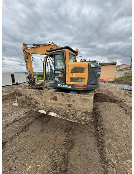 Hyundai HX235 LCR - Excavadora: foto 1 Hyundai HX235 LCR - Excavadora: foto 1