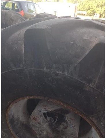 Michelin 18R19.5XF - Neumáticos y llantas: foto 2 Michelin 18R19.5XF - Neumáticos y llantas: foto 2