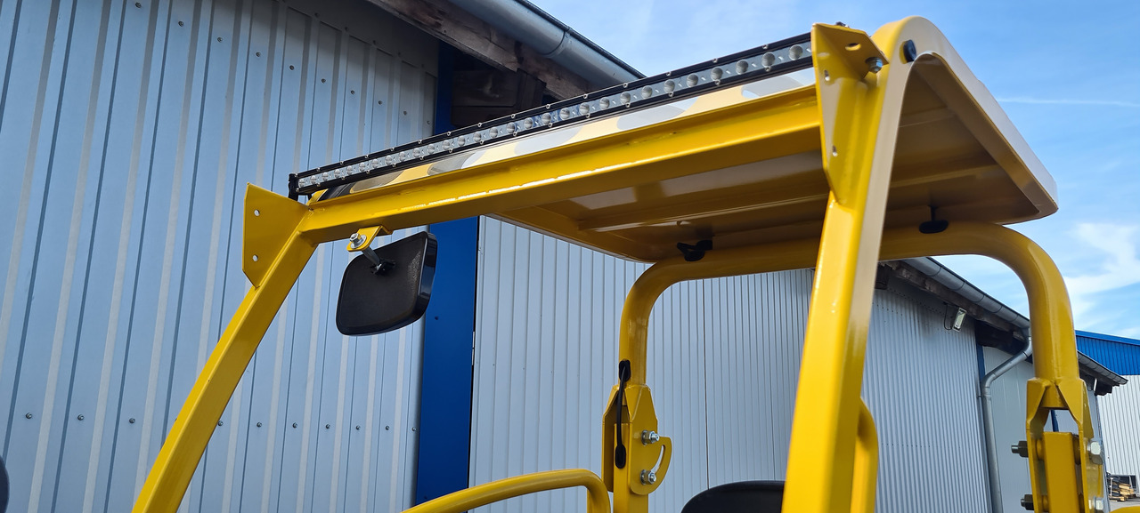 Eurotrac W11 Radlader Hoflader - Cargadora articulada: foto 5 Eurotrac W11 Radlader Hoflader - Cargadora articulada: foto 5