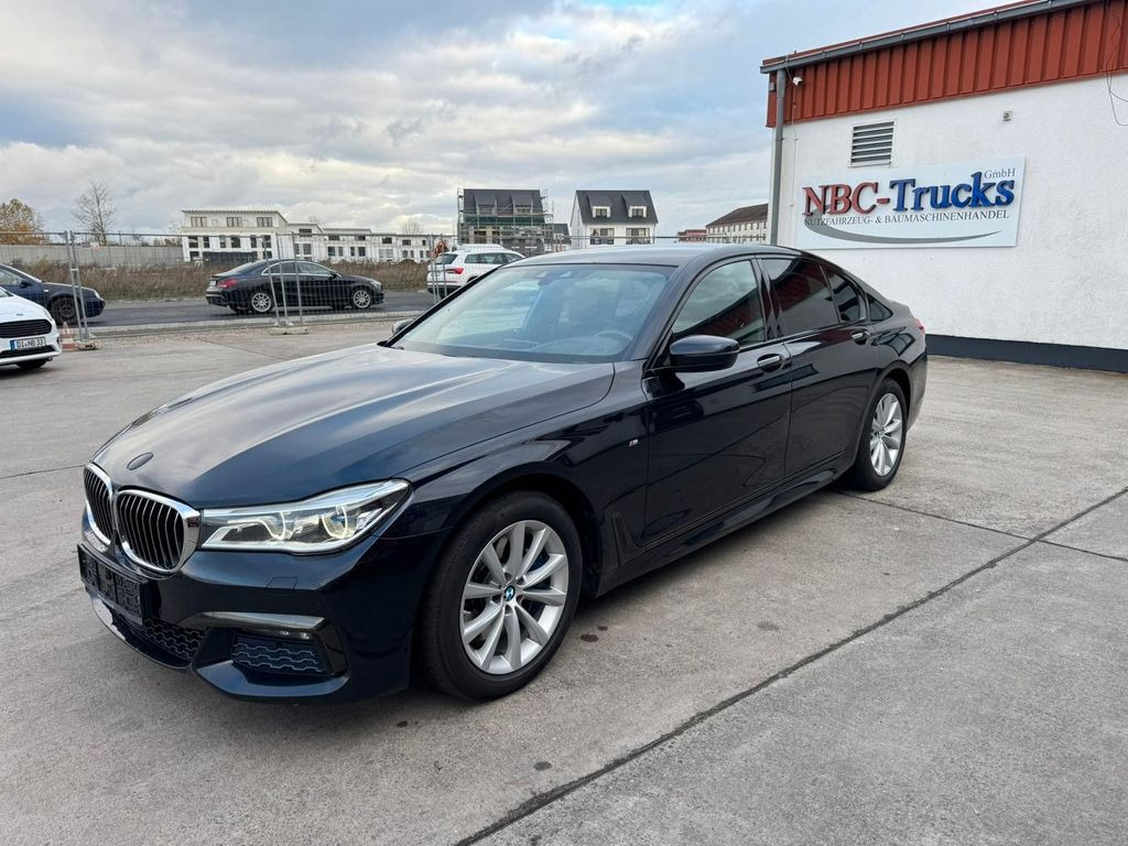 BMW 740D*xDrive*ACC* MASSAGE *STANDHE *LUFT*M PAKET - Coche: foto 1 BMW 740D*xDrive*ACC* MASSAGE *STANDHE *LUFT*M PAKET - Coche: foto 1
