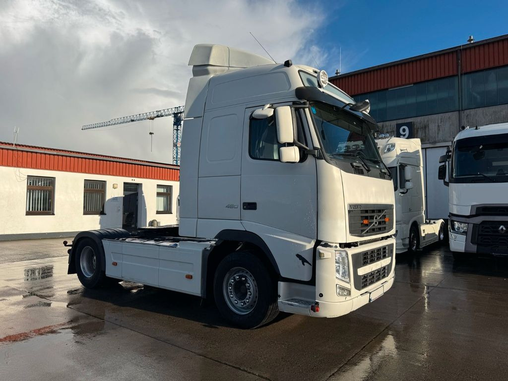 Volvo FH 460 * STANDKLIMA * GLOBETROTTER * 2 X TANK * - Cabeza tractora: foto 5 Volvo FH 460 * STANDKLIMA * GLOBETROTTER * 2 X TANK * - Cabeza tractora: foto 5