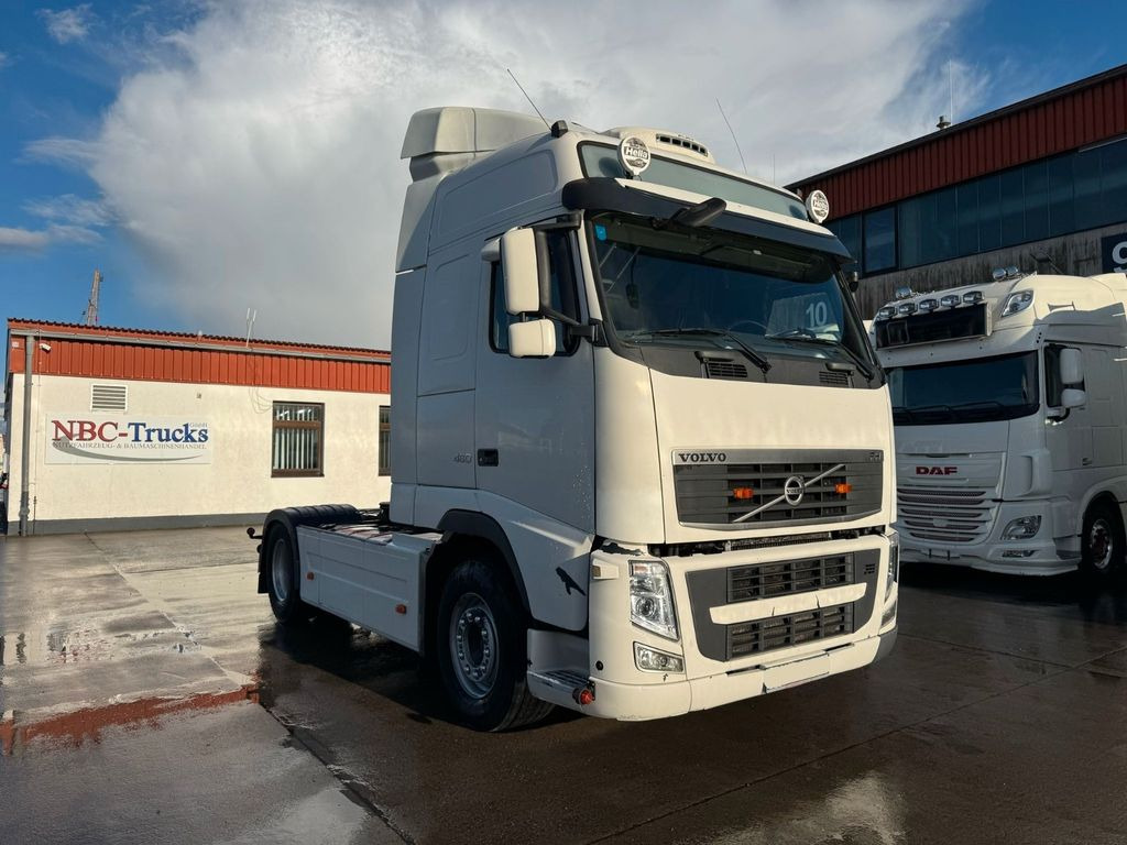Volvo FH 460 * STANDKLIMA * GLOBETROTTER * 2 X TANK * - Cabeza tractora: foto 2 Volvo FH 460 * STANDKLIMA * GLOBETROTTER * 2 X TANK * - Cabeza tractora: foto 2