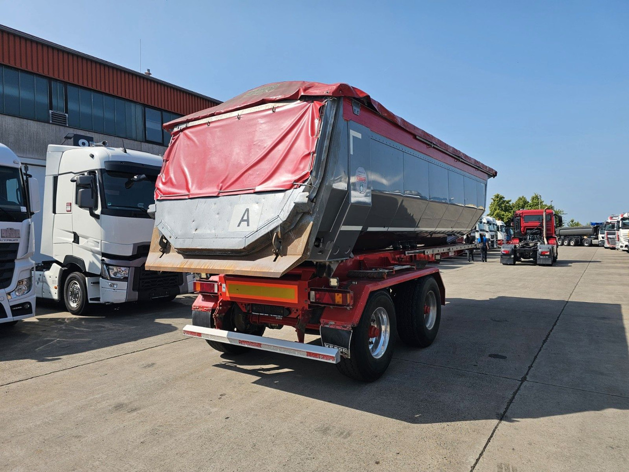 Kempf SKM 31/2 * KIPPMULDE * ELEK. VERDECK *LIFT * BPW - Semirremolque volquete: foto 5 Kempf SKM 31/2 * KIPPMULDE * ELEK. VERDECK *LIFT * BPW - Semirremolque volquete: foto 5
