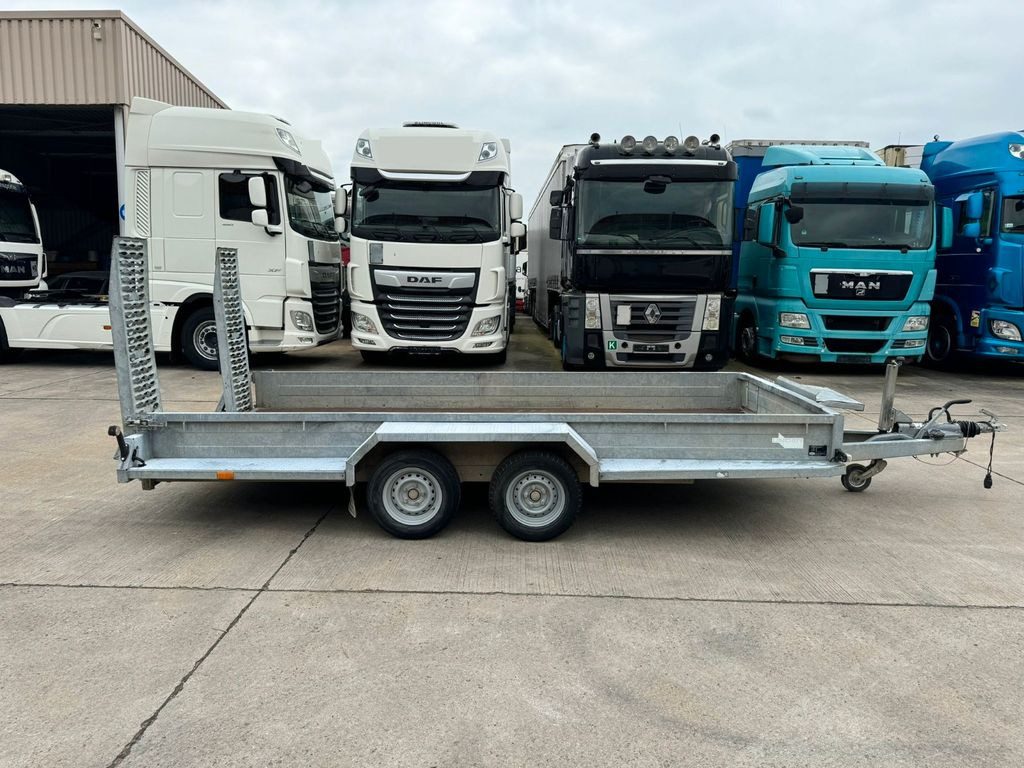 Saris TIEFLADER MIT RAMPEN*TÜV*4 M LANG*TROMMELBREMSEN - Remolque góndola rebajadas: foto 4 Saris TIEFLADER MIT RAMPEN*TÜV*4 M LANG*TROMMELBREMSEN - Remolque góndola rebajadas: foto 4