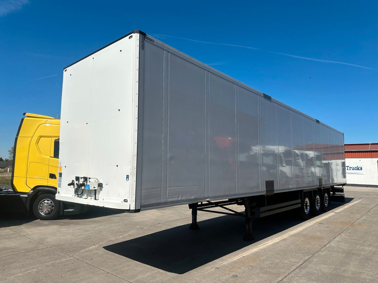 Schmitz Cargobull SCB*S3B * LONG-TRAILER * BLUMENBREITE * ALCOA * - Semirremolque caja cerrada: foto 1 Schmitz Cargobull SCB*S3B * LONG-TRAILER * BLUMENBREITE * ALCOA * - Semirremolque caja cerrada: foto 1