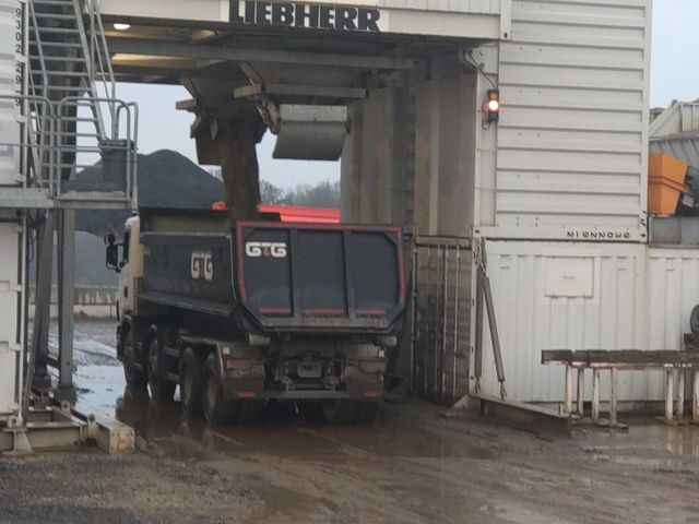 20 cbm Abrollkipper G&G zu sofort auf Lager 20 cbm Abrollkipper G&G zu sofort auf Lager - Contenedor de gancho: foto 4 20 cbm Abrollkipper G&G zu sofort auf Lager 20 cbm Abrollkipper G&G zu sofort auf Lager - Contenedor de gancho: foto 4