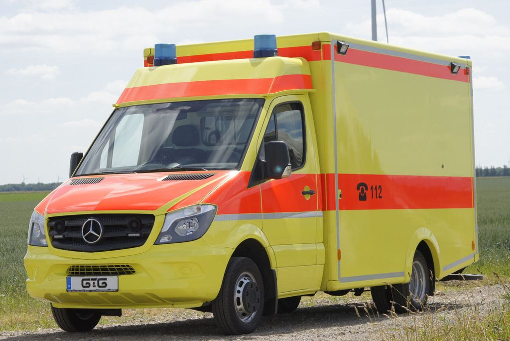 Mercedes-Benz Sprinter 519 // Mod. 2017 // 1 J Garantie // - Ambulancia: foto 4 Mercedes-Benz Sprinter 519 // Mod. 2017 // 1 J Garantie // - Ambulancia: foto 4