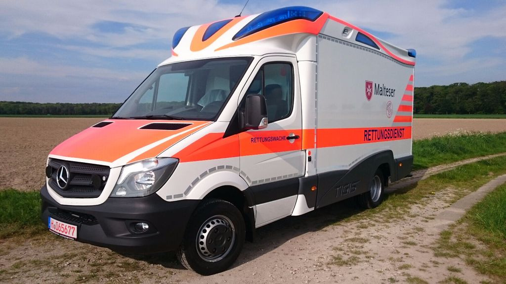 Mercedes-Benz Tigis Mod 2016 wie neu - Ambulancia: foto 1 Mercedes-Benz Tigis Mod 2016 wie neu - Ambulancia: foto 1