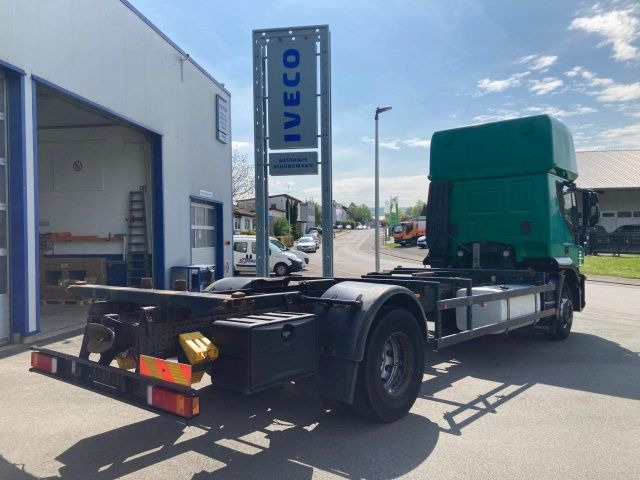 Iveco Stralis AT190S31/FP CM TOPSLEEPER Euro5 Intarder - Camión portacontenedore/ Intercambiable: foto 4 Iveco Stralis AT190S31/FP CM TOPSLEEPER Euro5 Intarder - Camión portacontenedore/ Intercambiable: foto 4