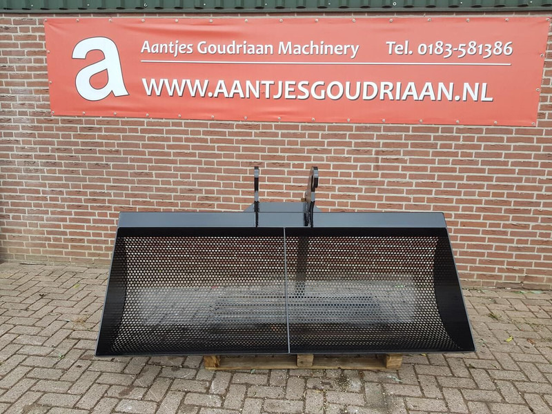 AGM Baggerbak - Cazo: foto 2 AGM Baggerbak - Cazo: foto 2