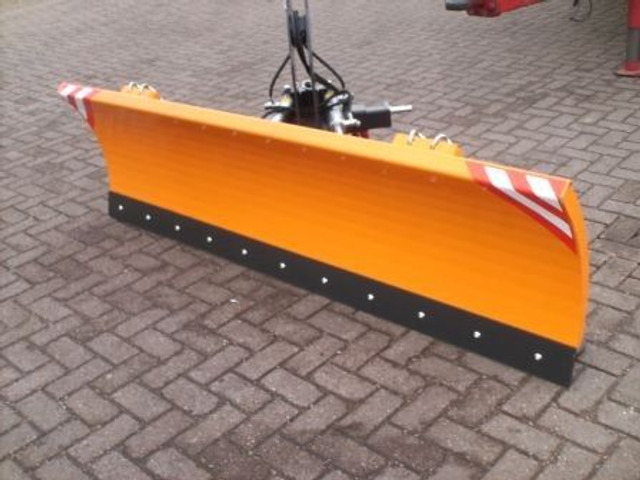 Robuuste sneeuwschuif F.C.R - Cuchilla quitanieves: foto 1 Robuuste sneeuwschuif F.C.R - Cuchilla quitanieves: foto 1