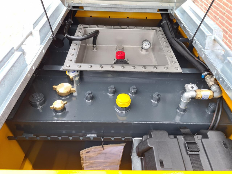 Tankwagen snelverkeer tandemas - Remolque cisterna: foto 4 Tankwagen snelverkeer tandemas - Remolque cisterna: foto 4