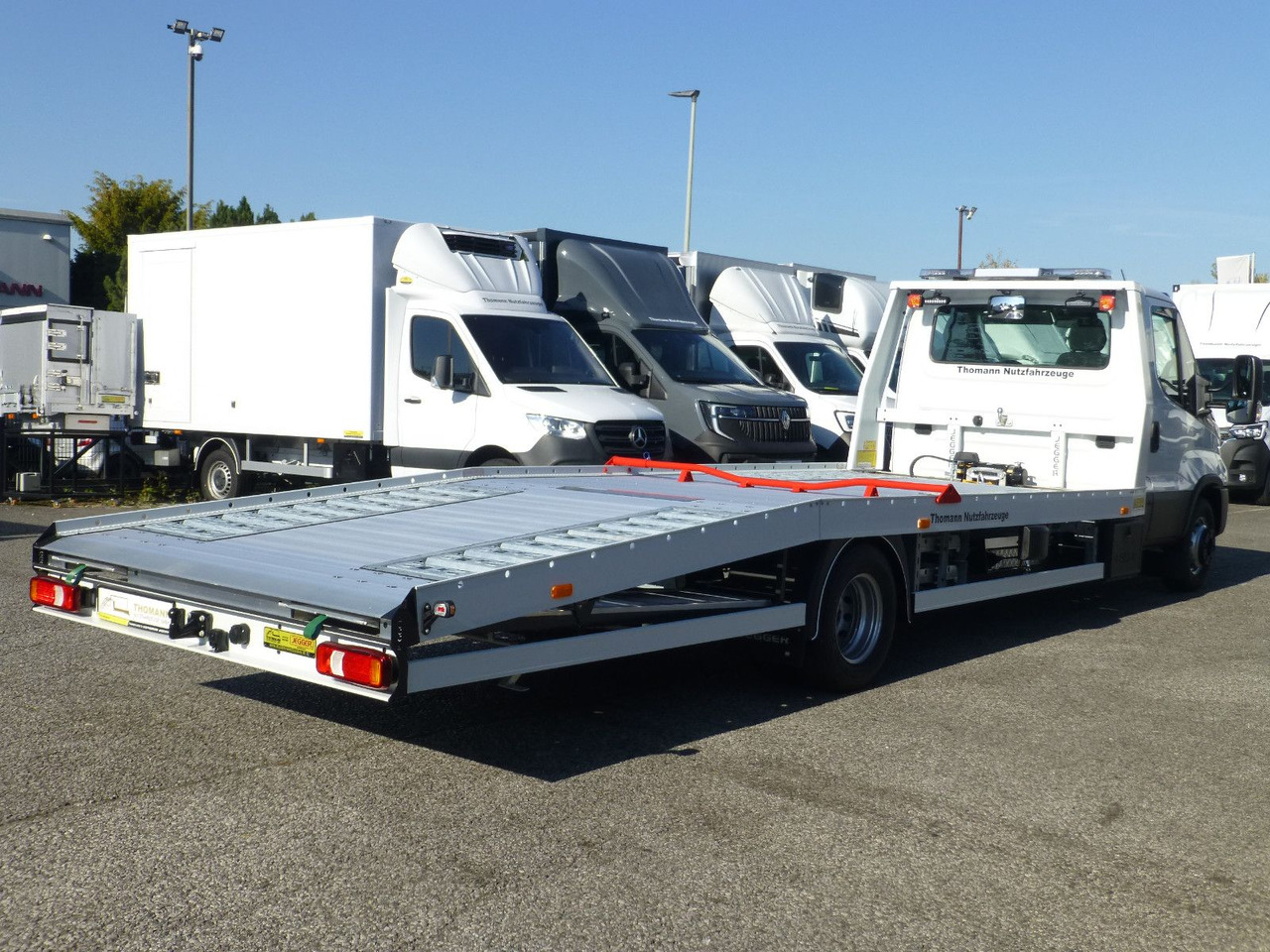 Iveco DAILY 70C21 Festplateau Alu Premium Automatik - Grua de remolque autos: foto 5 Iveco DAILY 70C21 Festplateau Alu Premium Automatik - Grua de remolque autos: foto 5