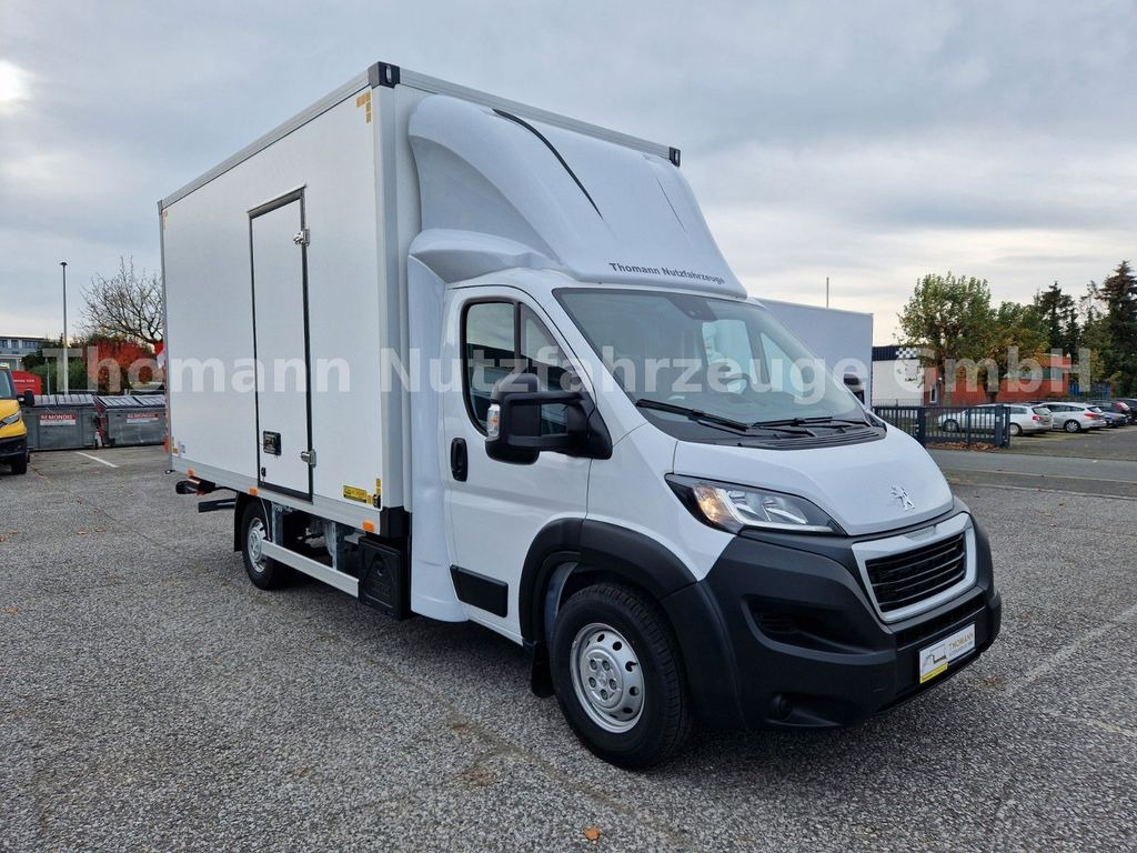 Peugeot Boxer Koffer Premium Ladebordwand 750Kg Peugeot Boxer Koffer Premium Ladebordwand 750Kg - Furgoneta caja cerrada: foto 1 Peugeot Boxer Koffer Premium Ladebordwand 750Kg Peugeot Boxer Koffer Premium Ladebordwand 750Kg - Furgoneta caja cerrada: foto 1