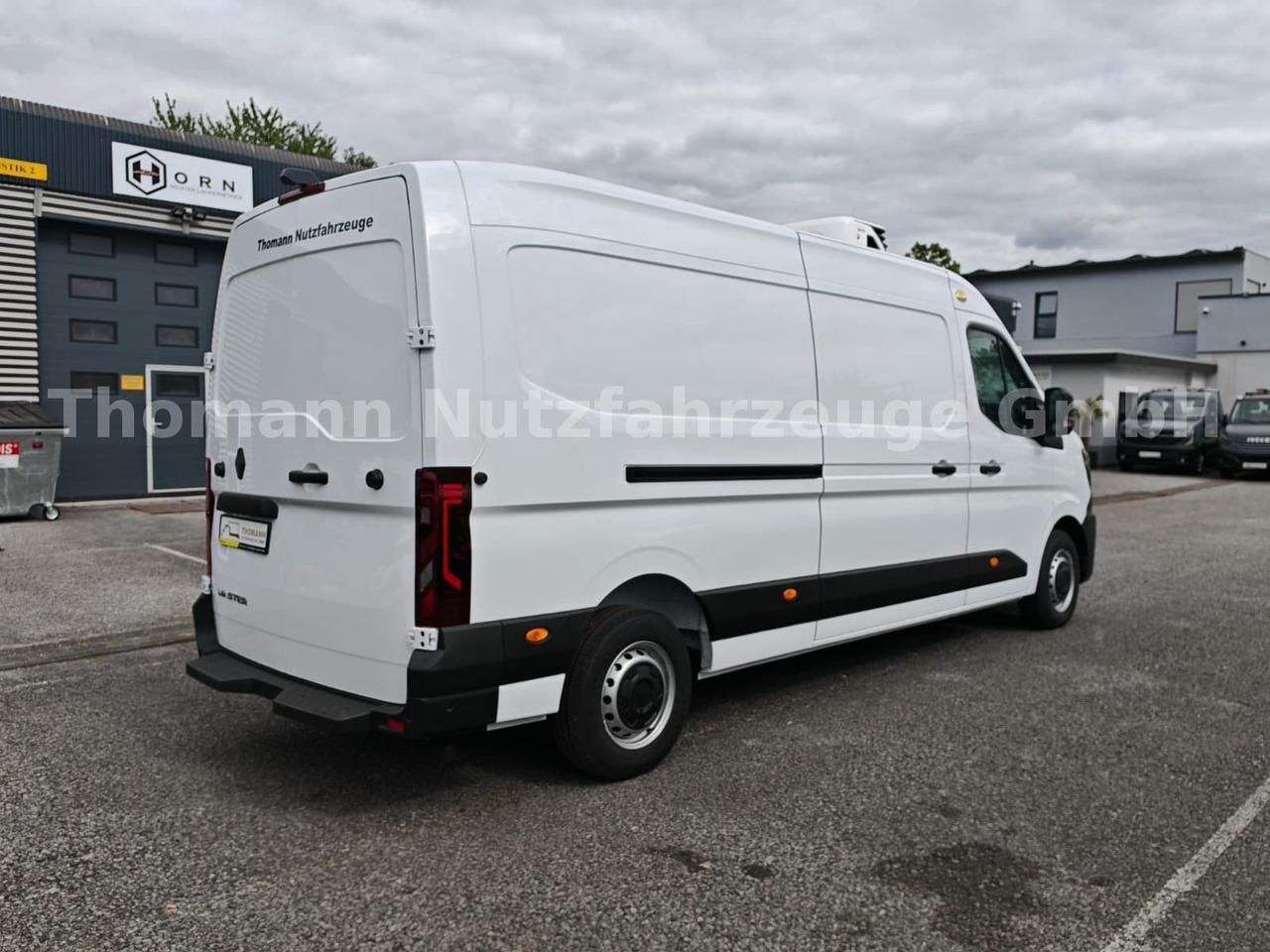 Renault NEW Master Kühlkastenwagen Xarios 300 GH - Furgoneta frigorifica: foto 4 Renault NEW Master Kühlkastenwagen Xarios 300 GH - Furgoneta frigorifica: foto 4