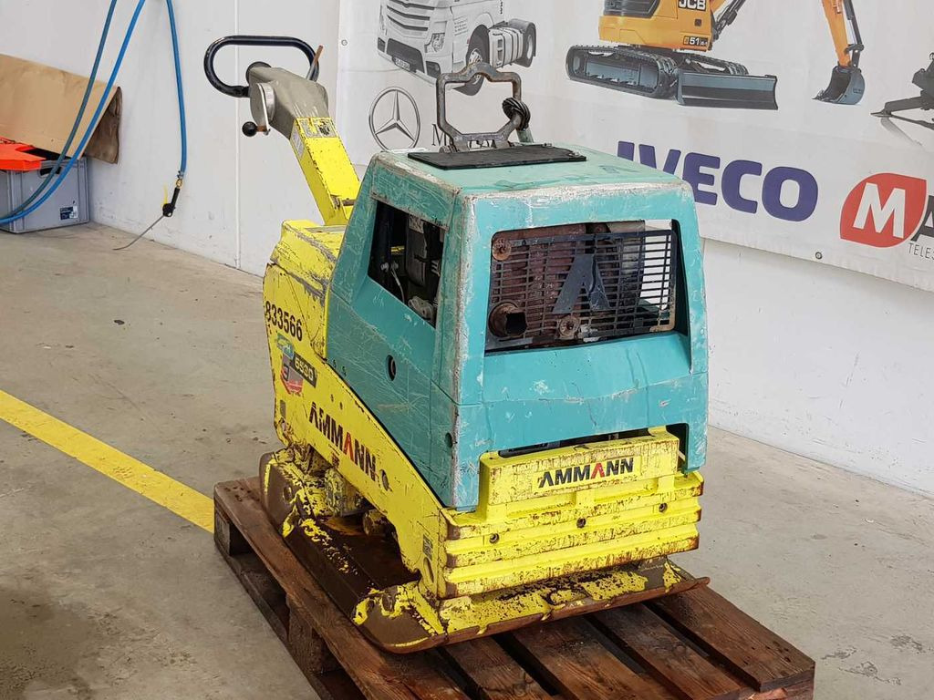 Ammann APH 6530 Rüttelplatte / 539kg / 2018 / Diesel - Plancha reversible: foto 4 Ammann APH 6530 Rüttelplatte / 539kg / 2018 / Diesel - Plancha reversible: foto 4