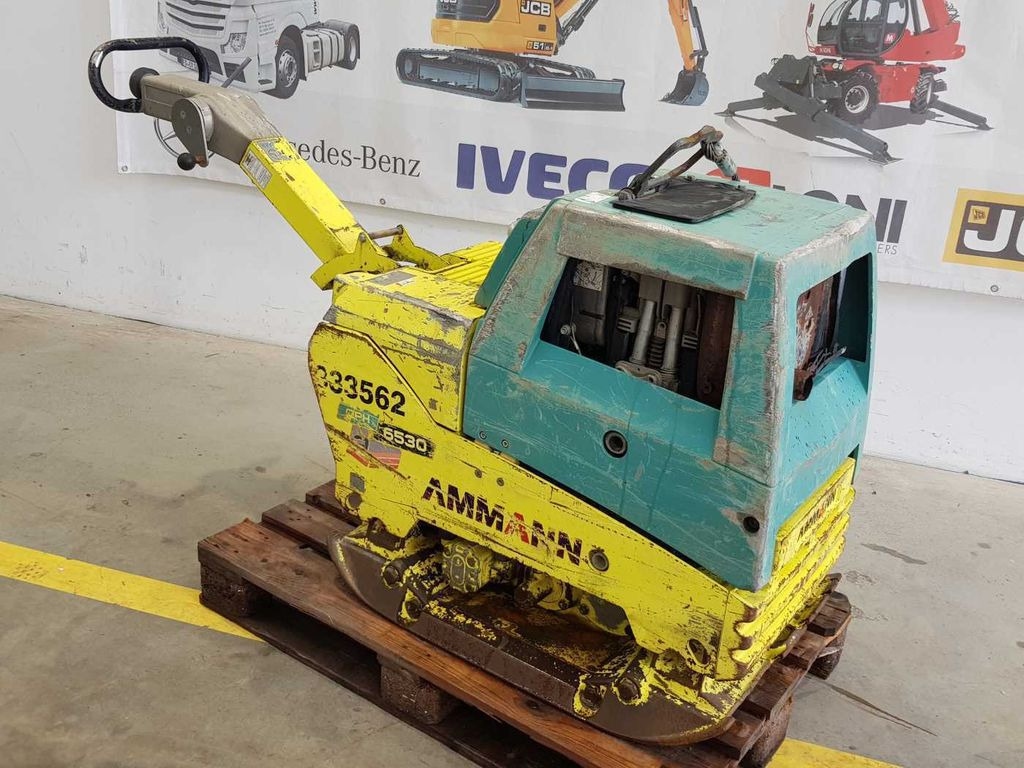 Ammann APH 6530 Rüttelplatte / 539kg / 2018 / Diesel - Plancha reversible: foto 3 Ammann APH 6530 Rüttelplatte / 539kg / 2018 / Diesel - Plancha reversible: foto 3