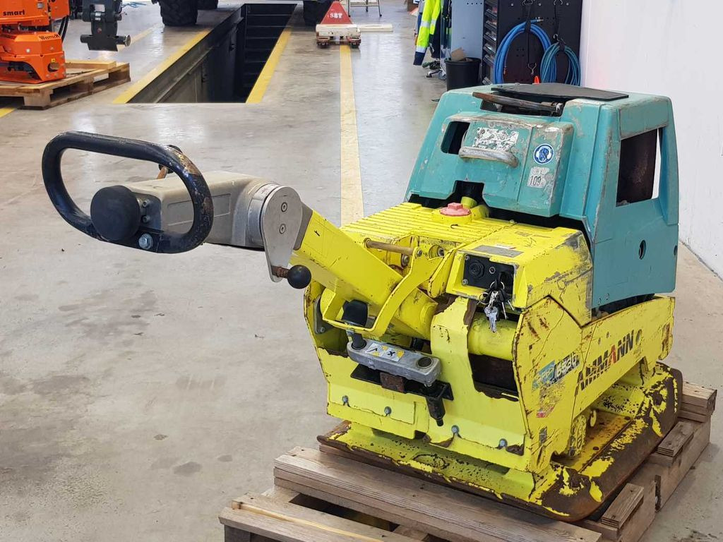Ammann APH 6530 Rüttelplatte / 539kg / 2018 / Diesel - Plancha reversible: foto 5 Ammann APH 6530 Rüttelplatte / 539kg / 2018 / Diesel - Plancha reversible: foto 5