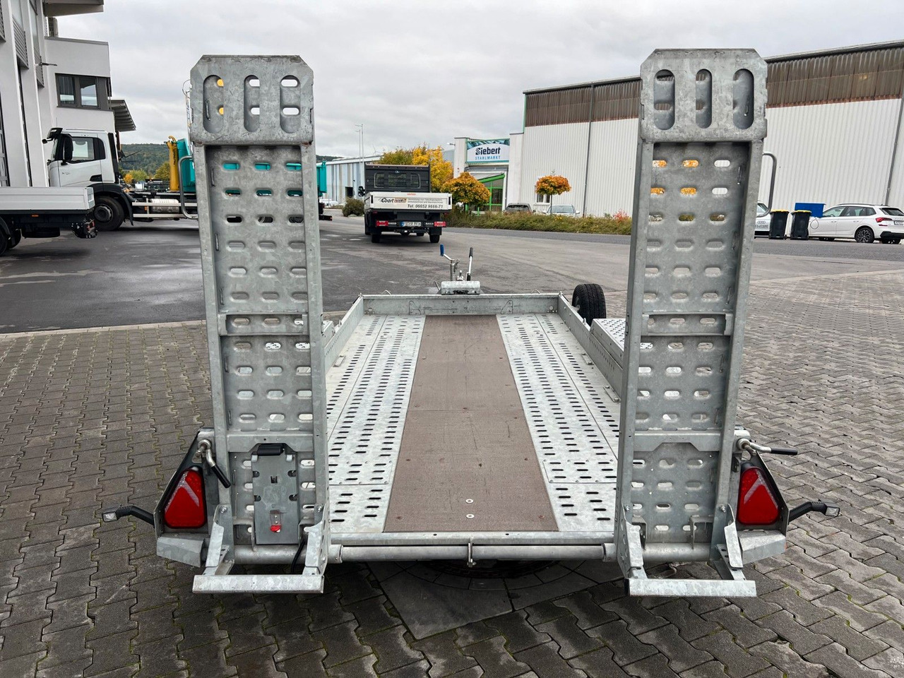 Brian James Cargo Digger Plant 2 / Länge 3.700mm / 3.500kg - Remolque góndola rebajadas: foto 5 Brian James Cargo Digger Plant 2 / Länge 3.700mm / 3.500kg - Remolque góndola rebajadas: foto 5