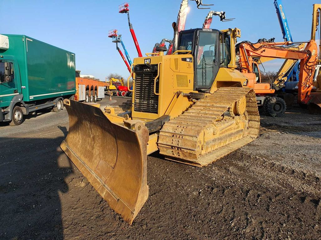 CAT D6N LGP / 7.374h / 6-Wege Klappschild / Bj: 2017 - Bulldozer: foto 2 CAT D6N LGP / 7.374h / 6-Wege Klappschild / Bj: 2017 - Bulldozer: foto 2