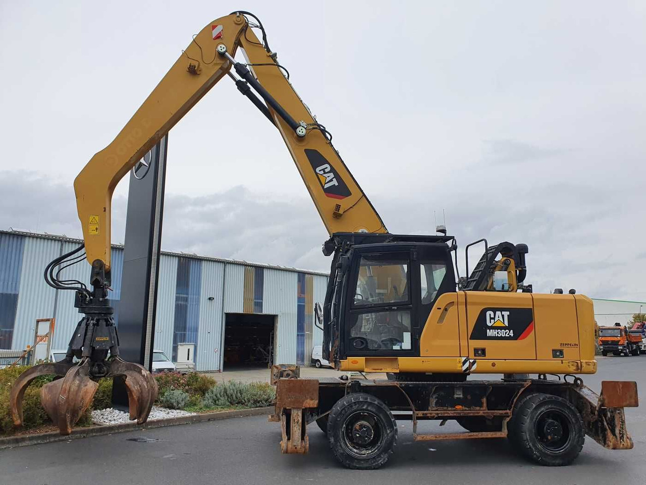 CAT MH3024 / MH 3024 / Greifer / 2018 / 9.424h - Excavadora de ruedas: foto 3 CAT MH3024 / MH 3024 / Greifer / 2018 / 9.424h - Excavadora de ruedas: foto 3