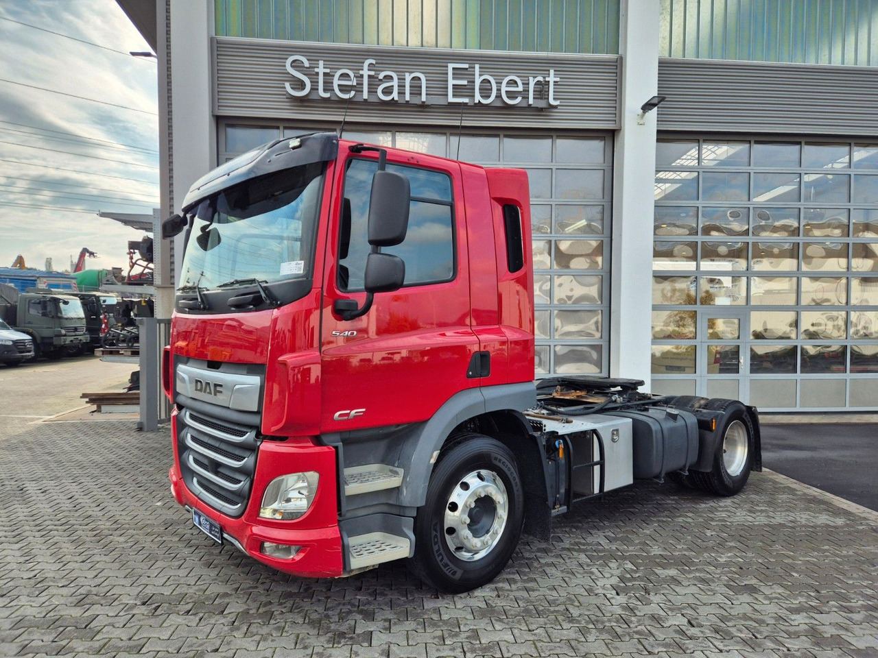 DAF CF 450 FT 4x2 Hydraulik Alu-Felgen - Cabeza tractora: foto 1 DAF CF 450 FT 4x2 Hydraulik Alu-Felgen - Cabeza tractora: foto 1