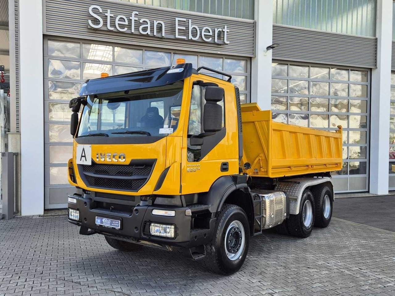 Iveco Trakker AD380T50 6x4 Kipper/SZM Wechselsystem - Cabeza tractora: foto 2 Iveco Trakker AD380T50 6x4 Kipper/SZM Wechselsystem - Cabeza tractora: foto 2
