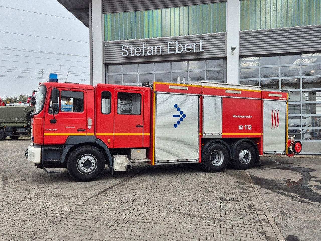 MAN FE 26.360 FNLC/L Feuerwehr Löschfahrzeug - Camión: foto 5 MAN FE 26.360 FNLC/L Feuerwehr Löschfahrzeug - Camión: foto 5