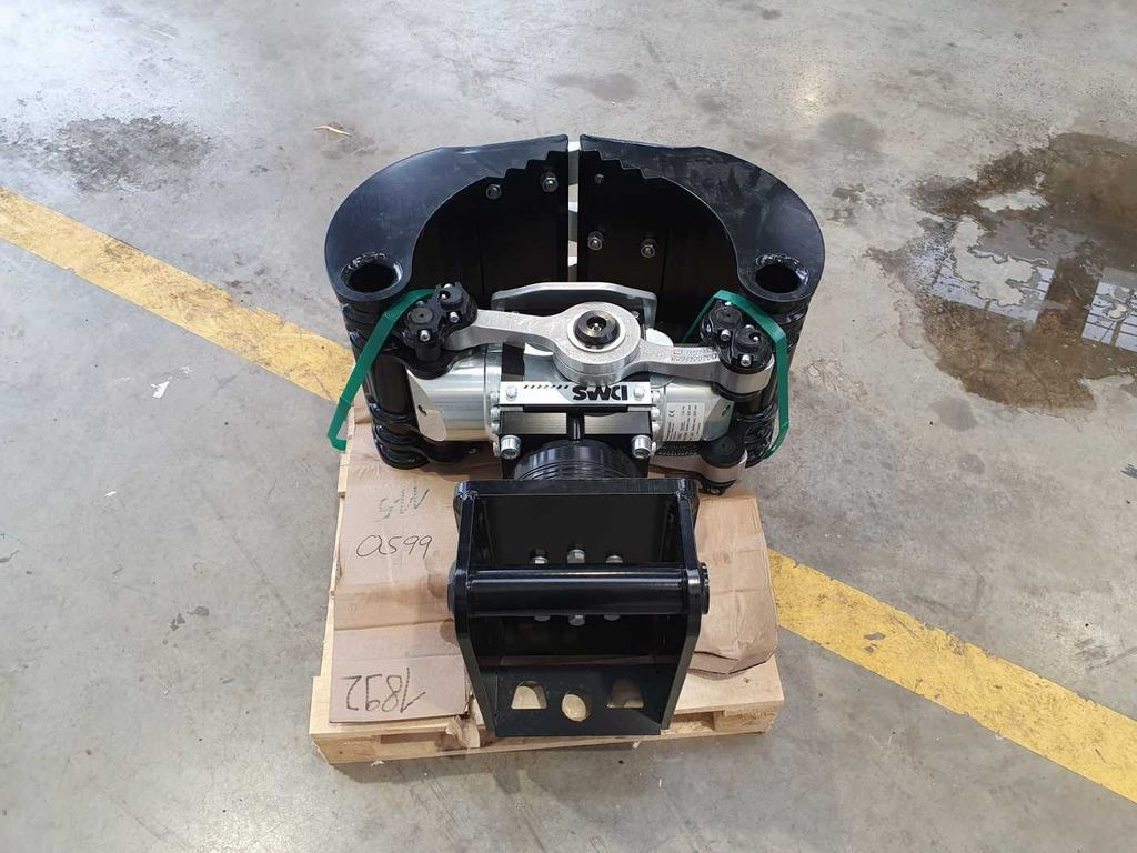 Pinza de manipulación nuevo DMS SG3535 inkl. Rotator Sortiergreifer / NEU DMS SG3535 inkl. Rotator Sortiergreifer / NEU: foto 7 Pinza de manipulación nuevo DMS SG3535 inkl. Rotator Sortiergreifer / NEU DMS SG3535 inkl. Rotator Sortiergreifer / NEU: foto 7