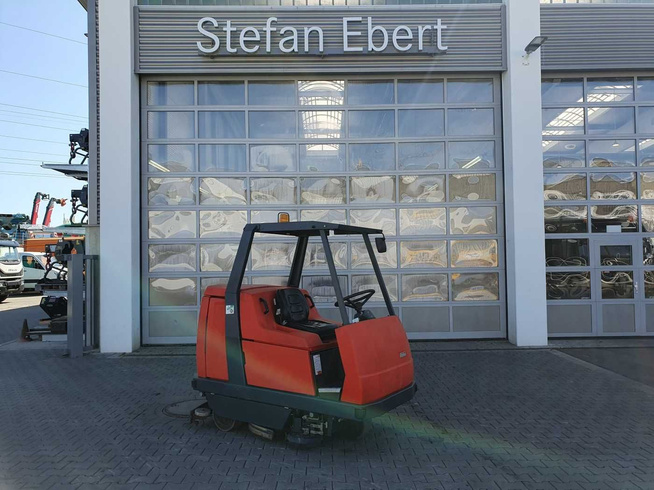 Hakomatic B 1100 / nur 704h! / 2006 - Fregadora: foto 1 Hakomatic B 1100 / nur 704h! / 2006 - Fregadora: foto 1
