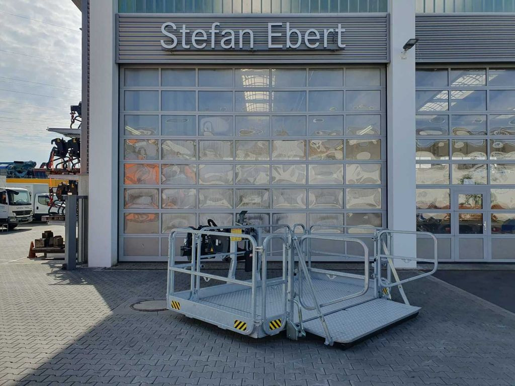 Magni Arbeitskorb drehbar & ausziehbar 1.000 kg - Implemento para Maquinaria de construcción: foto 1 Magni Arbeitskorb drehbar & ausziehbar 1.000 kg - Implemento para Maquinaria de construcción: foto 1
