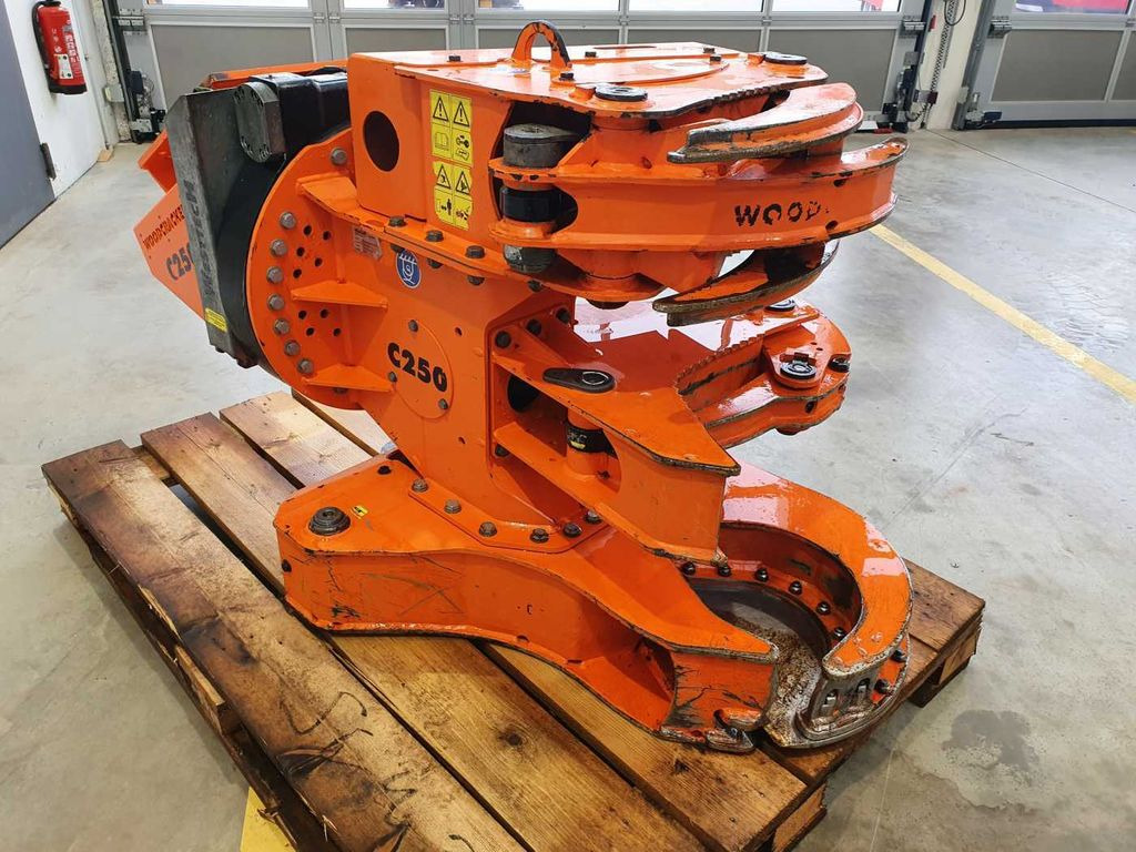 Westtech Woodcracker C250 / Tiltator / Sammler Westtech Woodcracker C250 / Tiltator / Sammler - Implemento: foto 5 Westtech Woodcracker C250 / Tiltator / Sammler Westtech Woodcracker C250 / Tiltator / Sammler - Implemento: foto 5